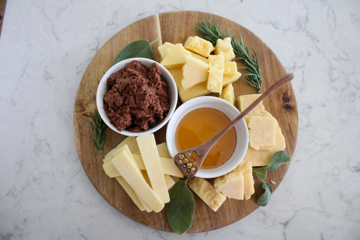 The Farm To Table Cheese Gift Box